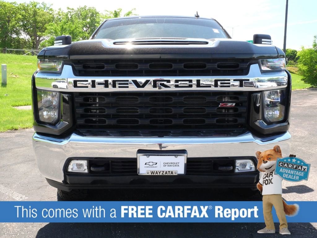 Used 2022 Chevrolet Silverado 2500HD LT with VIN 1GC4YNEY6NF163942 for sale in Wayzata, Minnesota