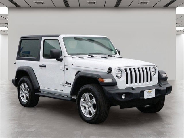 2023 Jeep Wrangler Sport S's photo