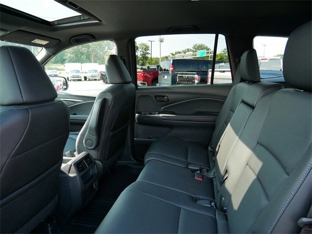 2023 Honda Passport EX-L photo 9