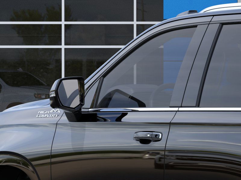 2025 Chevrolet Tahoe High Country photo 13