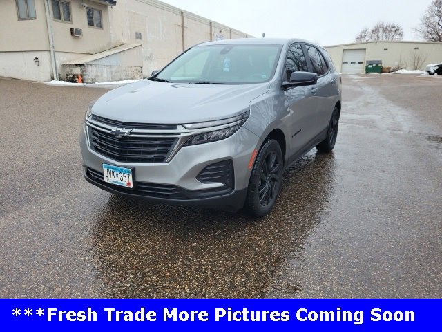 2023 Chevrolet Equinox LS's photo