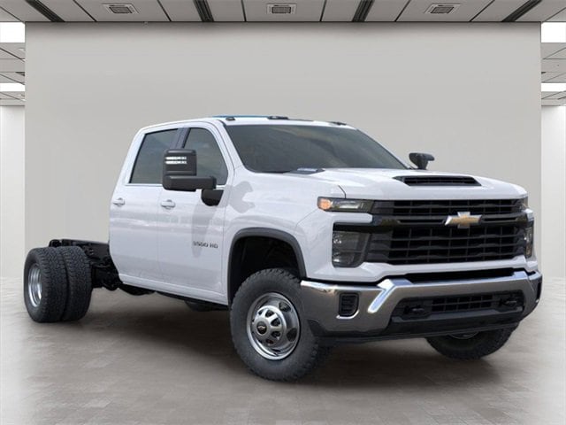 2025 Chevrolet Silverado 3500 HD Chassis Cab Work Truck