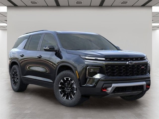 2026 Chevrolet Traverse Z71 photo 2