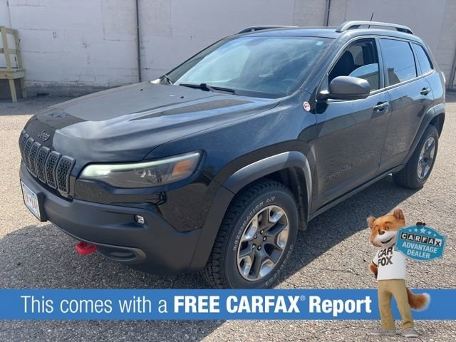 Used 2019 Jeep Cherokee Trailhawk Elite with VIN 1C4PJMBX5KD328765 for sale in Wayzata, Minnesota