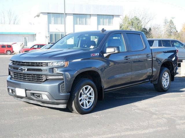 Used 2020 Chevrolet Silverado 1500 RST with VIN 3GCUYEED2LG262413 for sale in Wayzata, Minnesota