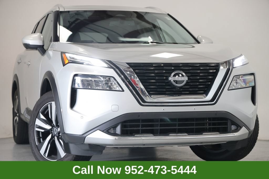 2022 Nissan Rogue Platinum AWD's photo