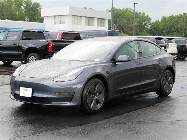 Used 2022 Tesla Model 3 Long Range with VIN 5YJ3E1EB2NF192707 for sale in Wayzata, Minnesota