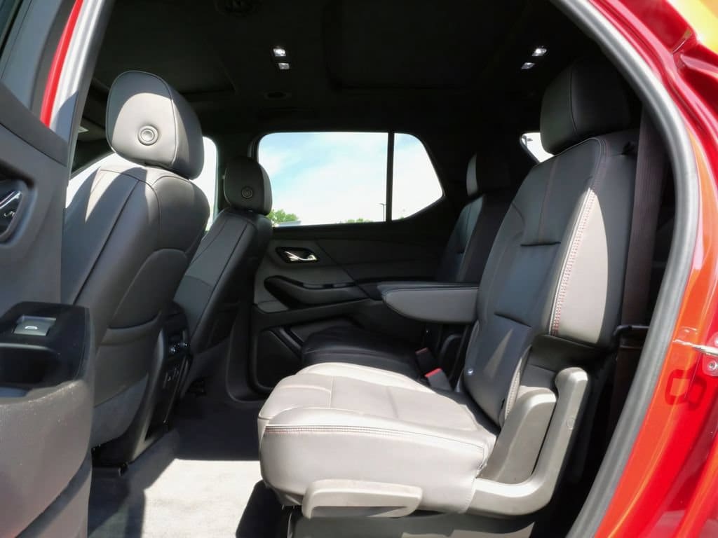 2023 Chevrolet Traverse RS - Photo 26