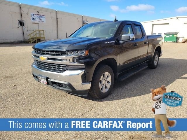 Used 2020 Chevrolet Silverado 1500 LT with VIN 1GCRYDED3LZ324207 for sale in Wayzata, Minnesota