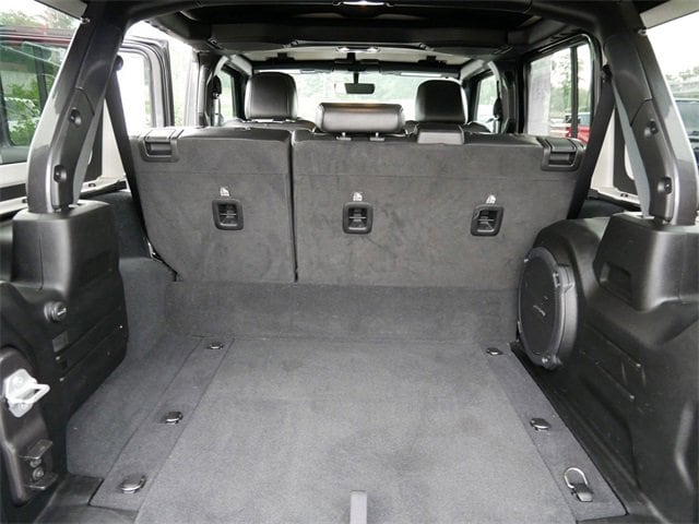 2022 Jeep Wrangler 4xe Unlimited Rubicon photo 10