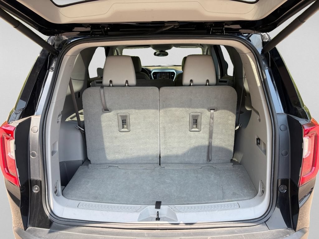 2023 GMC Acadia SLT - Photo 27
