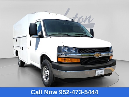 2026 Chevrolet Express Cutaway 3500 1WT Cutaway Van