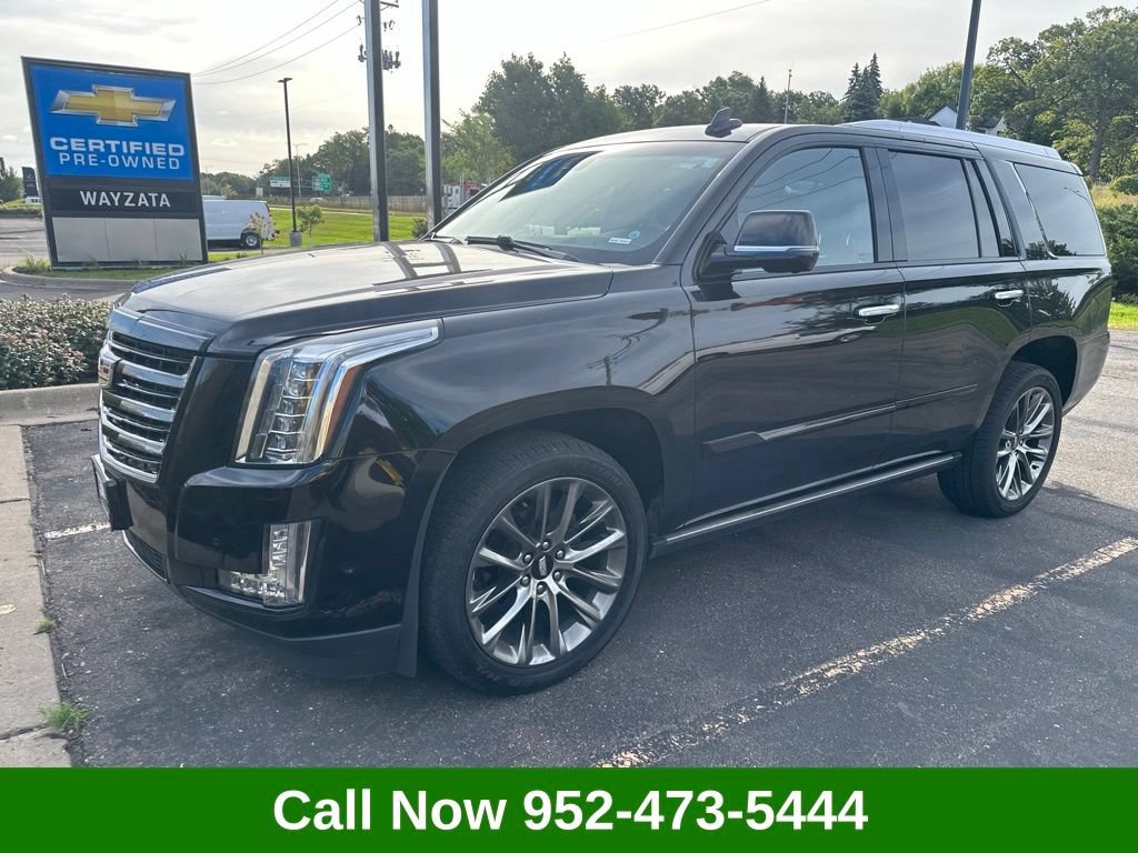 Used 2020 Cadillac Escalade Platinum with VIN 1GYS4DKJ1LR102802 for sale in Wayzata, Minnesota