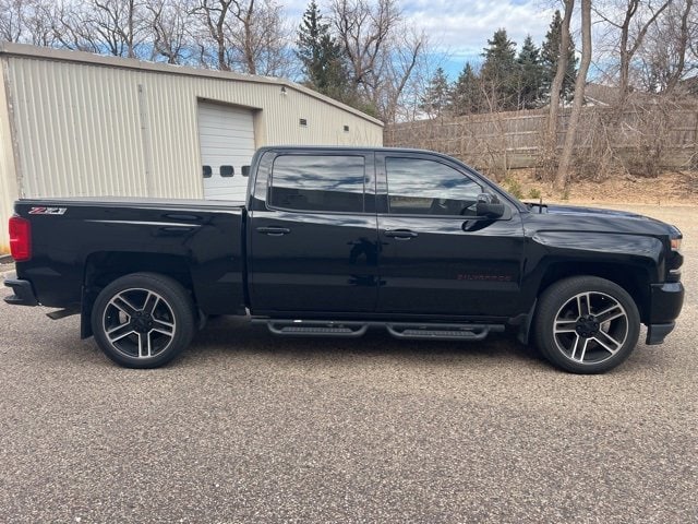 2017 Chevrolet Silverado 1500 LTZ photo 4