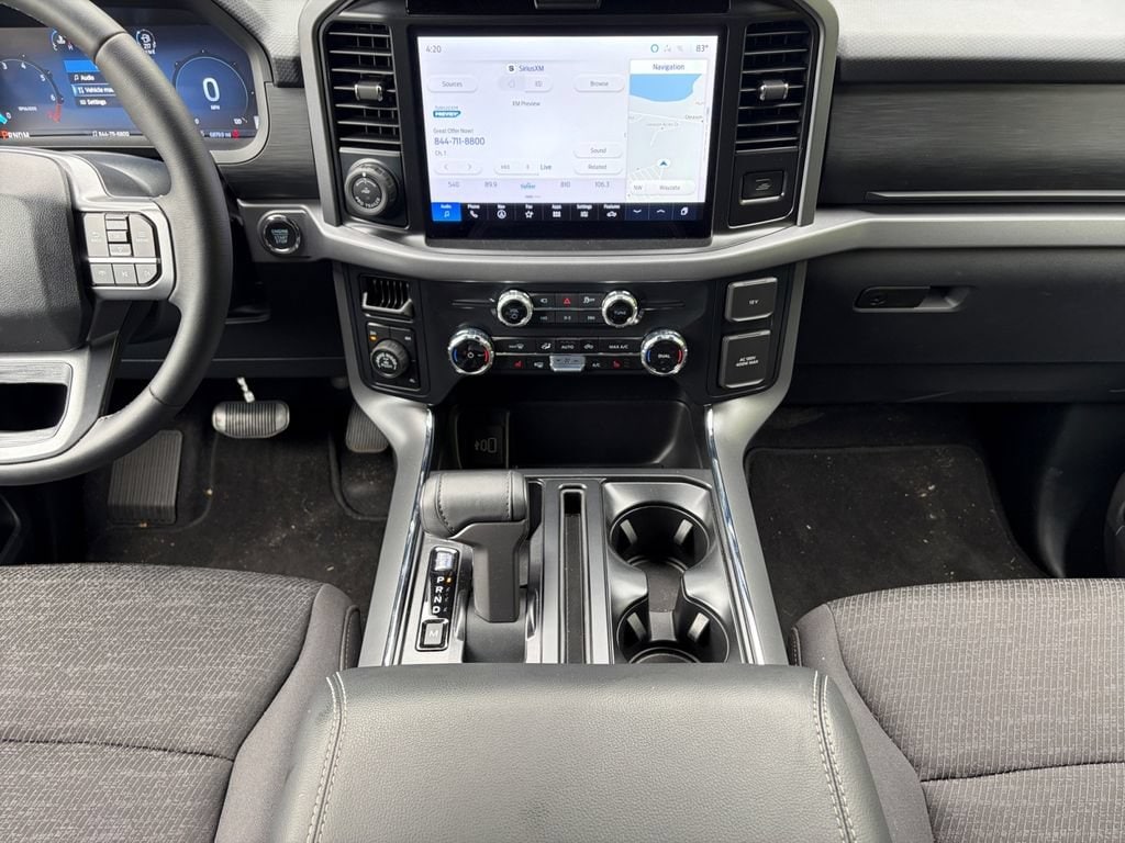 2025 Ford F-150 XLT - Photo 18