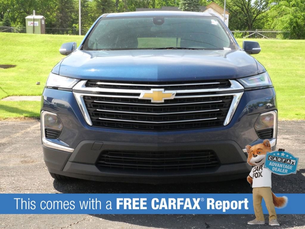 Used 2023 Chevrolet Traverse 1LT with VIN 1GNEVGKW4PJ255814 for sale in Wayzata, Minnesota