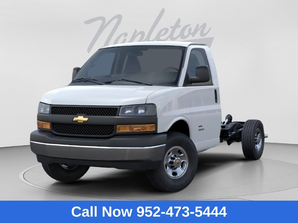 2026 Chevrolet Express Cutaway 3500