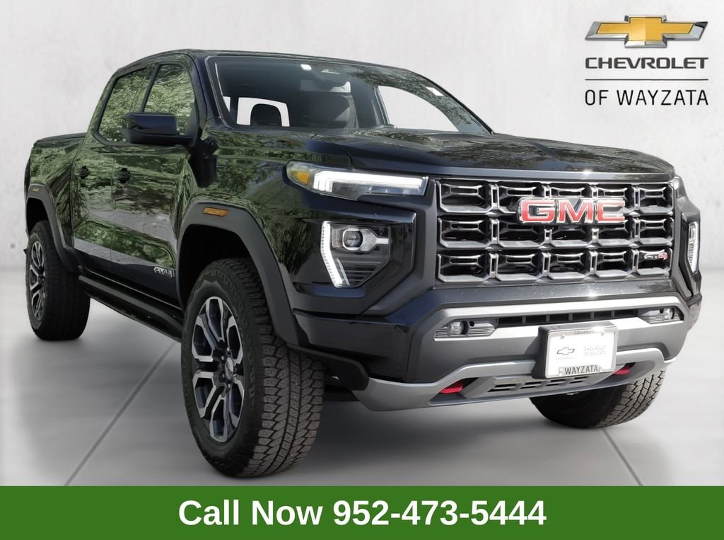 2024 GMC Canyon 4WD AT4 Crew Cab Short Box's photo