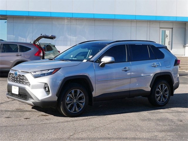Used 2024 Toyota RAV4 Limited with VIN 4T3D6RFV0RU145524 for sale in Wayzata, Minnesota
