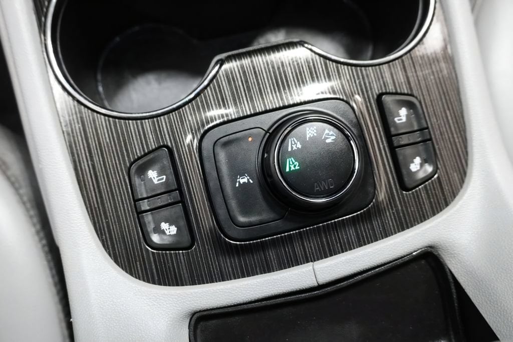 2023 GMC Acadia SLT - Photo 29