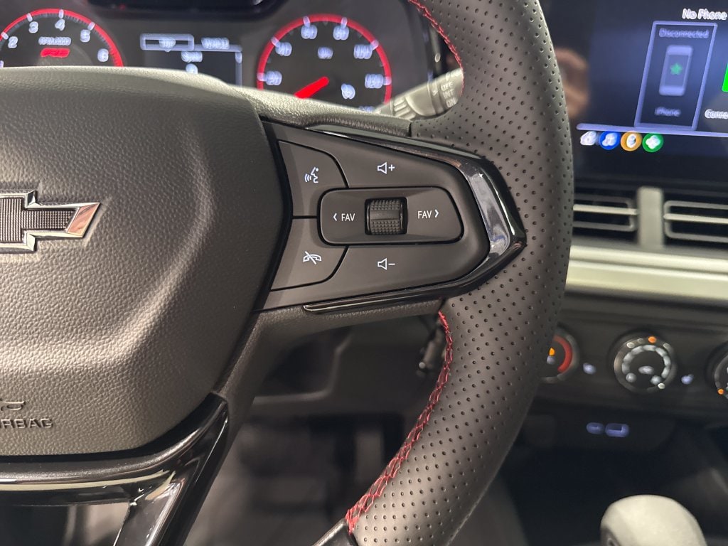 2026 Chevrolet Trax RS - Photo 6