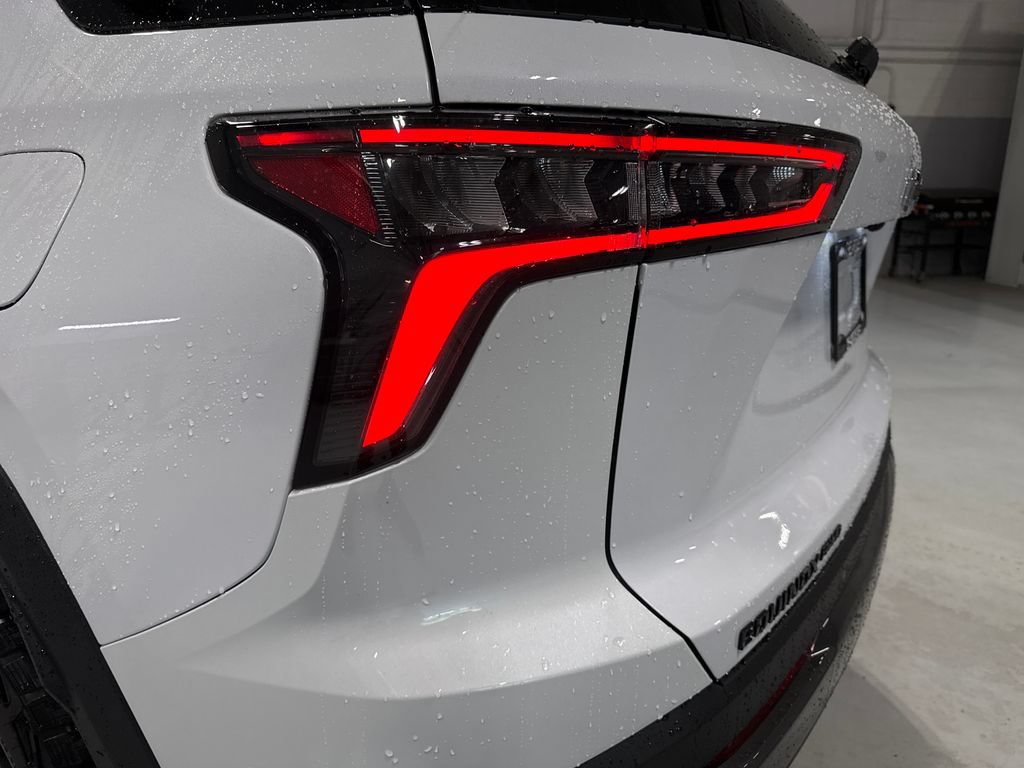 2027 Chevrolet Equinox ACTIV - Photo 54