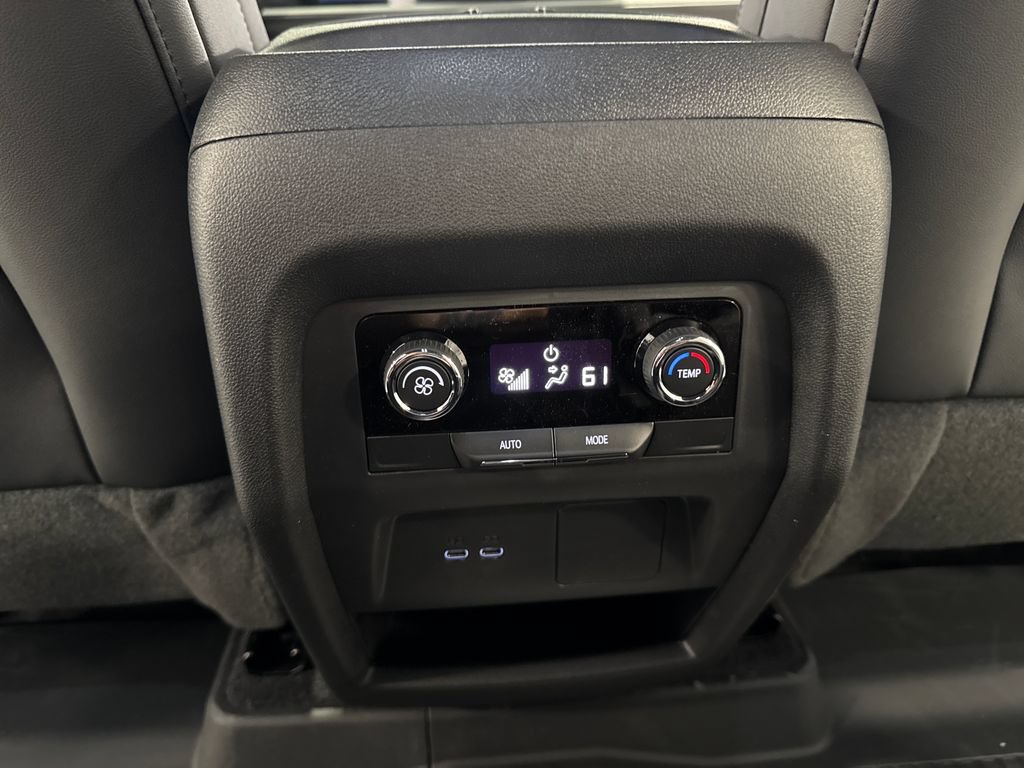 2026 Chevrolet Traverse LT - Photo 40
