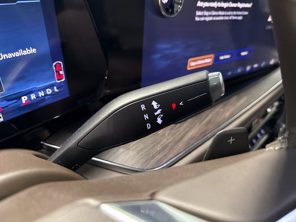 2026 Chevrolet Tahoe Z71 - Photo 12