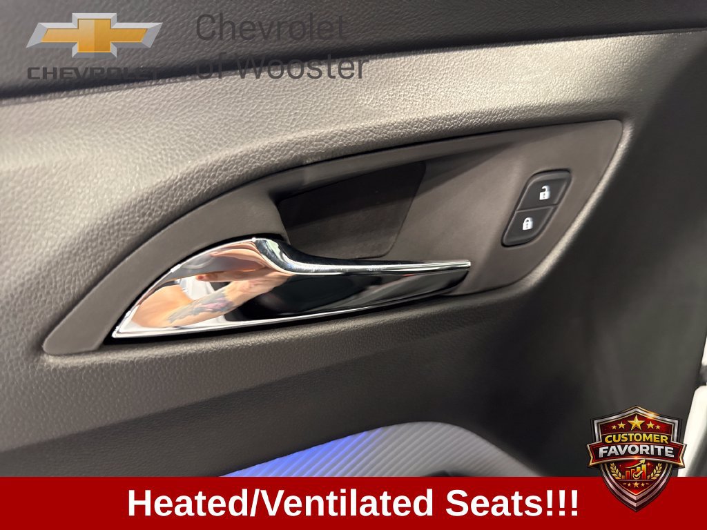 2027 Chevrolet Bolt RS - Photo 34
