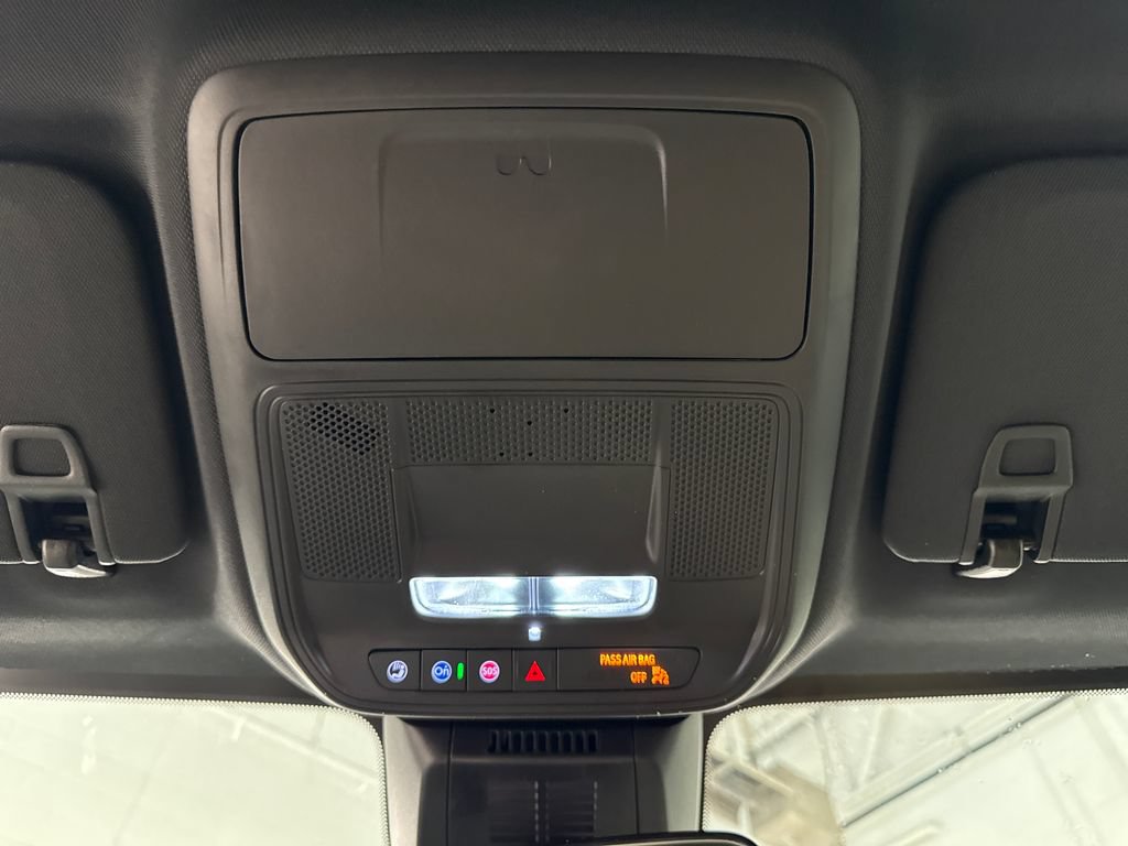 2027 Chevrolet Equinox ACTIV - Photo 21