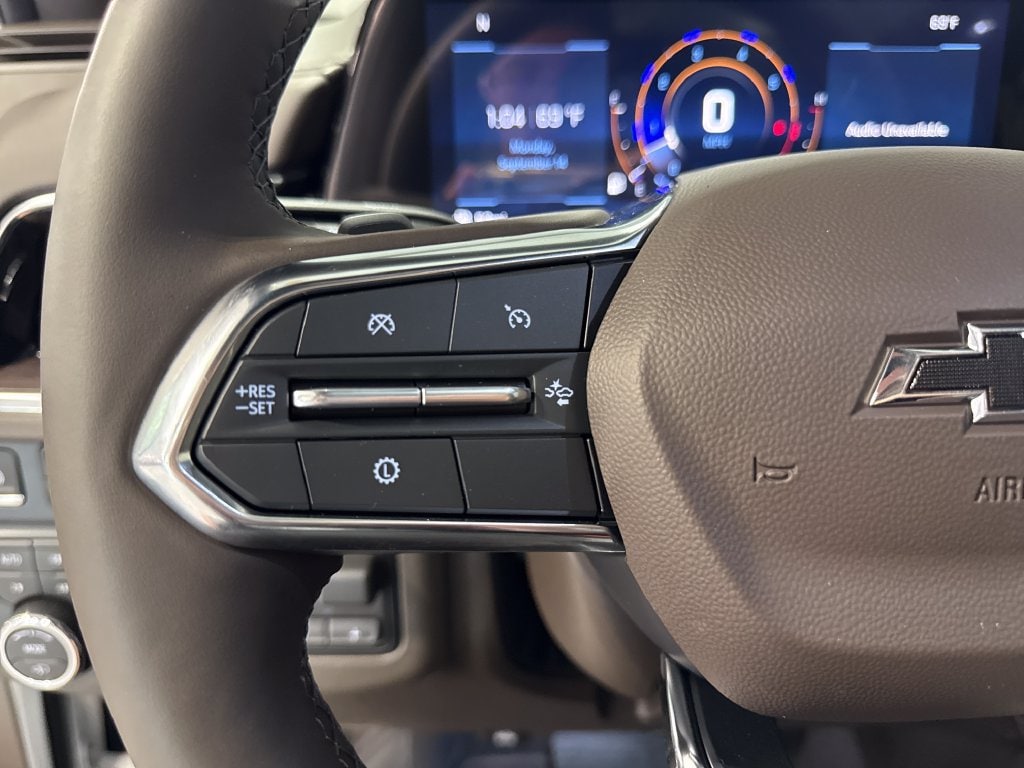 2026 Chevrolet Tahoe Z71 - Photo 5