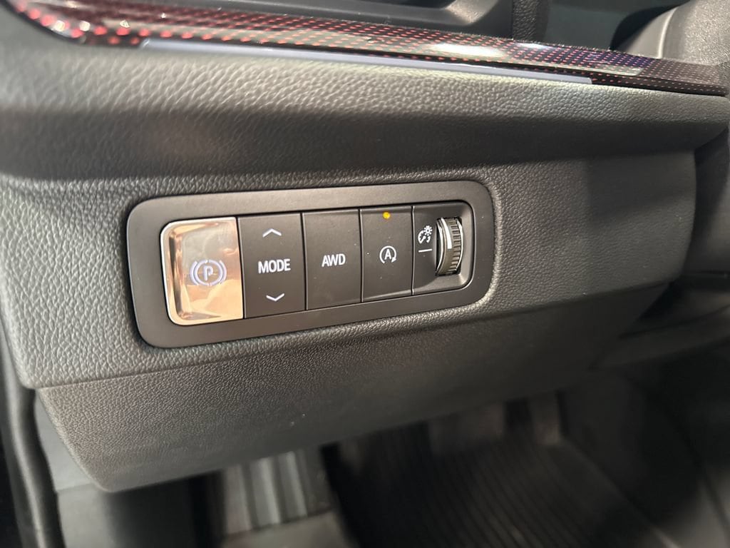 2026 Chevrolet Traverse Z71 - Photo 8