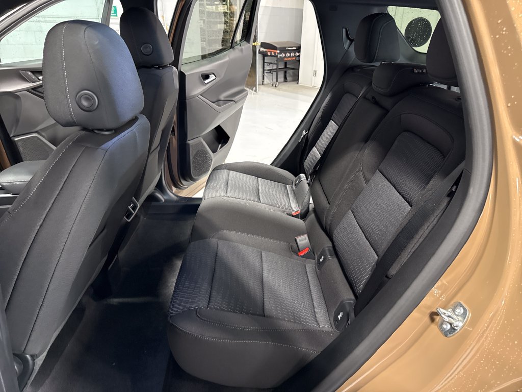 2027 Chevrolet Equinox LT - Photo 39