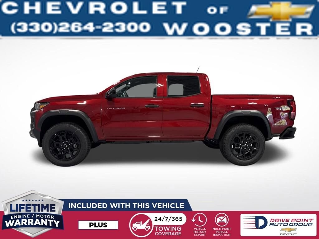 2026 Chevrolet Colorado Trail Boss photo 2