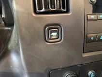 2025 Chevrolet Express Cargo Work Van - Photo 18