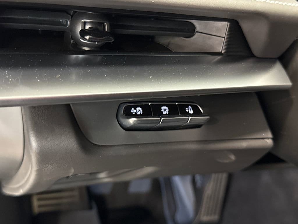 2026 Chevrolet Corvette 3LZ - Photo 12