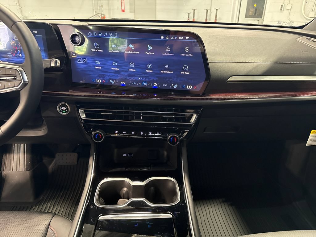 2026 Chevrolet Traverse Z71 - Photo 10