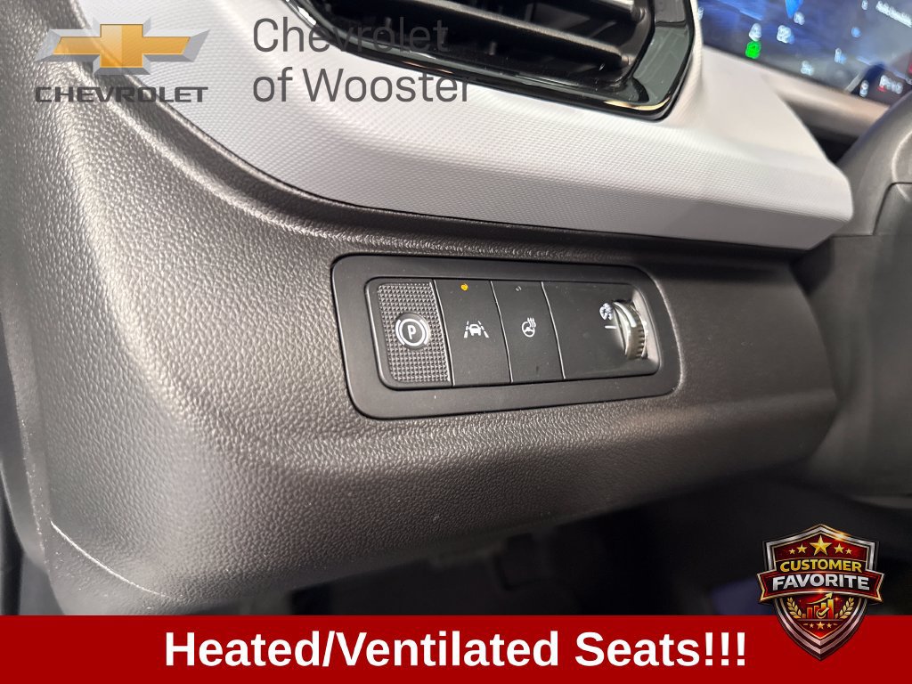 2027 Chevrolet Bolt RS - Photo 9