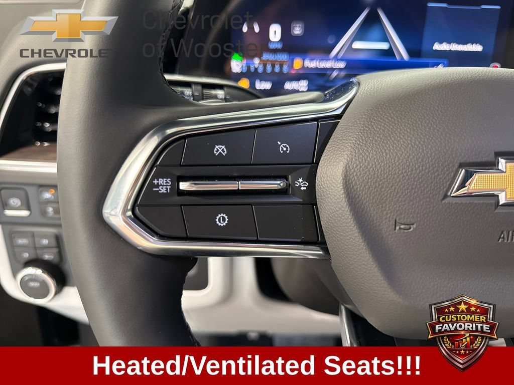 2025 Chevrolet Suburban Premier - Photo 4