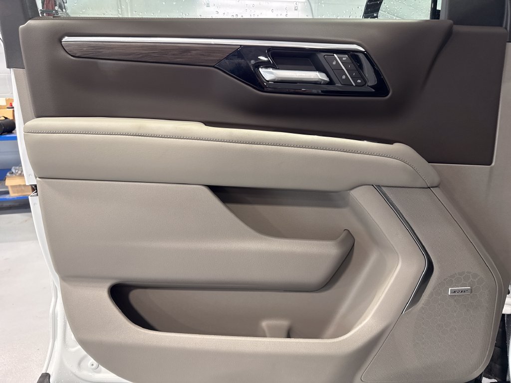 2026 Chevrolet Tahoe Z71 - Photo 32