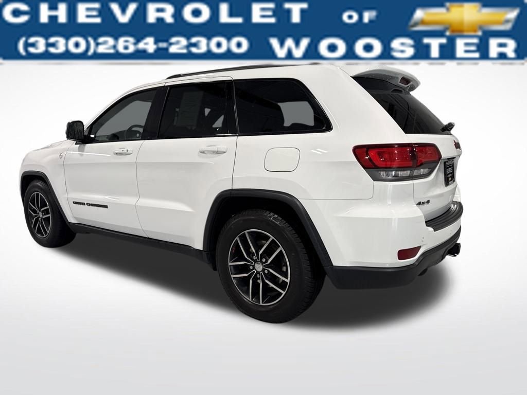 2017 Jeep Grand Cherokee Trailhawk photo 2
