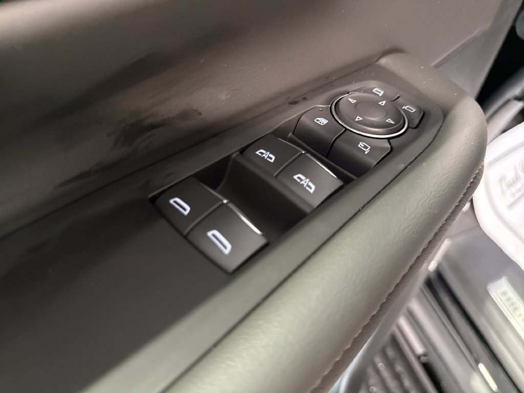 2026 Chevrolet Suburban High Country - Photo 30