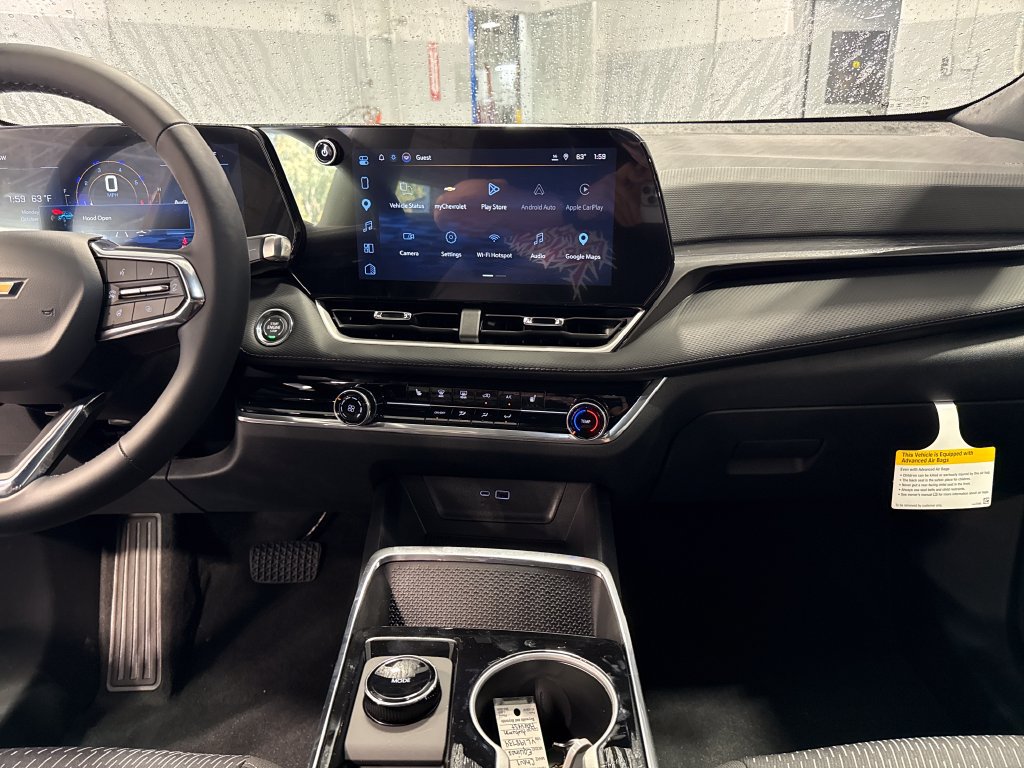 2027 Chevrolet Equinox LT - Photo 12