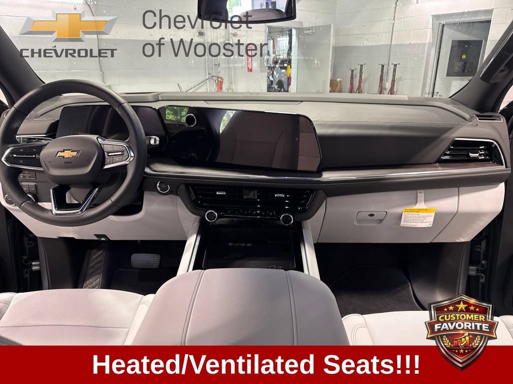 2025 Chevrolet Suburban Premier - Photo 40