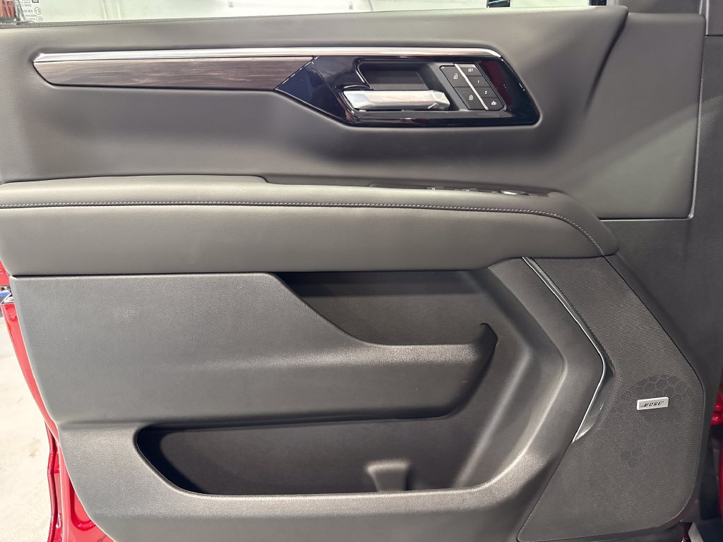 2026 Chevrolet Tahoe Z71 - Photo 30