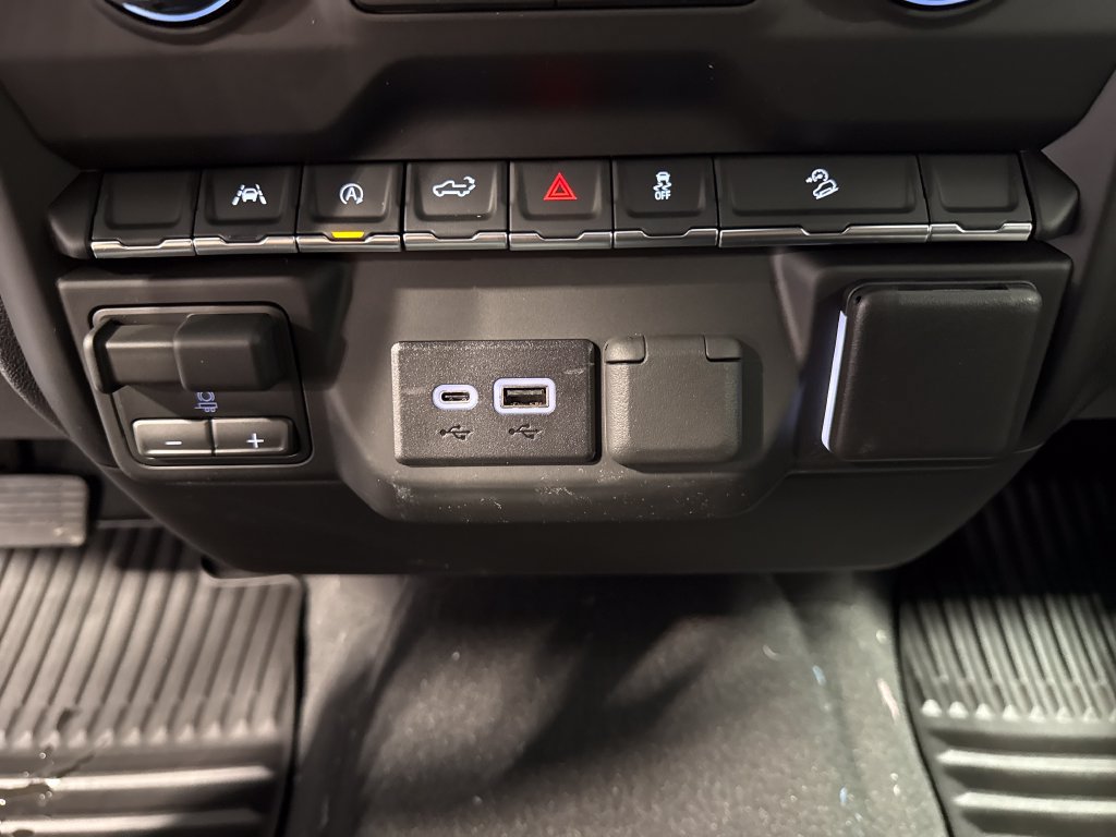 2026 Chevrolet Silverado 1500 Custom Trail Boss - Photo 17