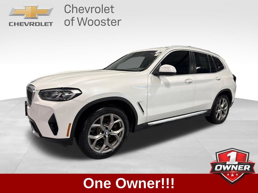 2022 BMW X3 xDrive30i's photo