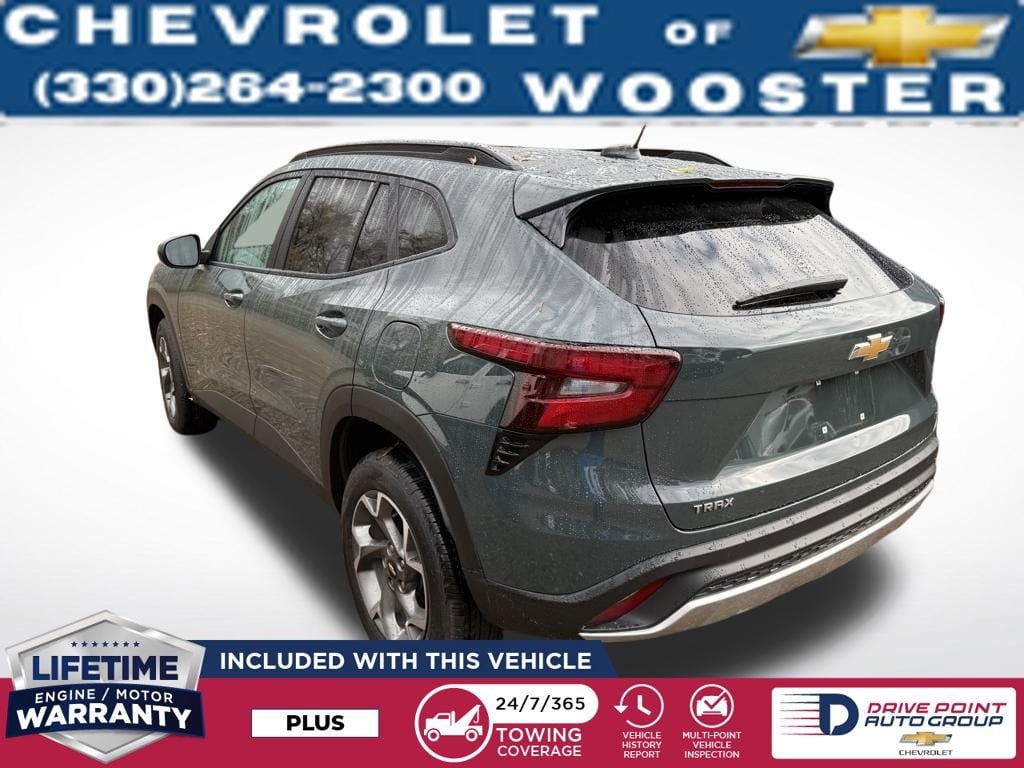 Used 2025 Chevrolet Trax LT SUV