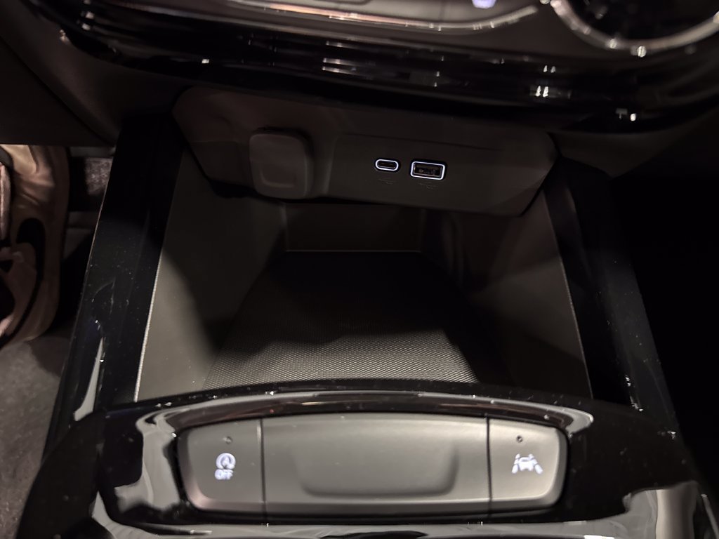 2026 Chevrolet Trax Activ - Photo 19