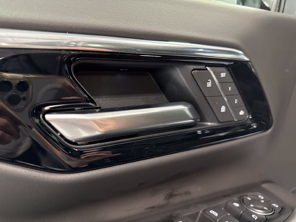 2026 Chevrolet Suburban High Country - Photo 29